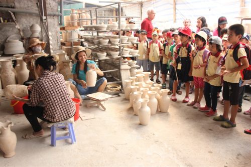 Tour trải nghiệm: Tập làm nhà khảo cổ - Làng gốm Bát Tràng