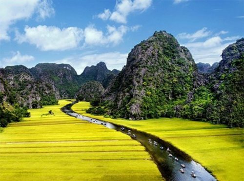 Tour Ninh Bình: Hoa Lư - Tam Cốc - Bái Đính - Tràng An