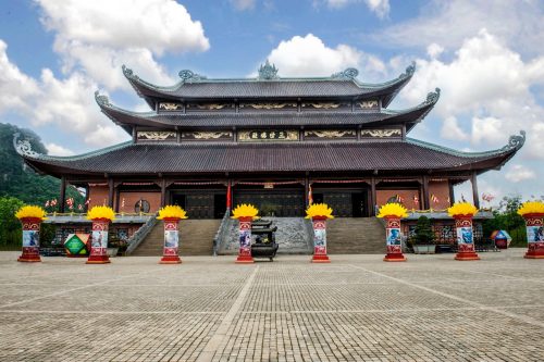 Tour Tâm linh: Chùa Bái Đính - Quần thể danh thắng Tràng An