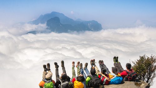 Tour Lào Cai: Săn mây Y Tý - Lũng Pô