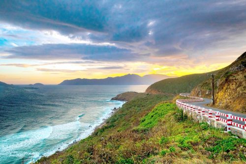 Tour Miền Nam: Cần Thơ - Sóc Trăng - Côn Đảo