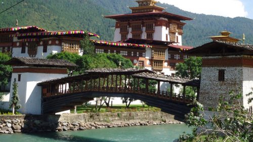 Đền Tachogang Lhakhang.jpg
