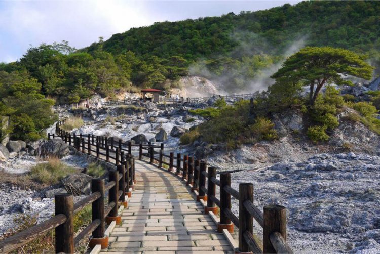 “Địa ngục mây khói” Unzen Jigoku.