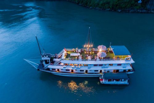Tour du thuyền: Du thuyền Swan 4* Hạ Long