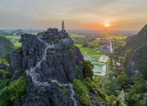 Tour Ninh Bình: Cố Đô Hoa Lư - Tam Cốc - Hang Múa