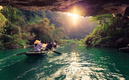 Tour Miền Bắc: Hà Nội - Ninh Bình - Du Thuyền Hạ Long - Sapa - Fansipan