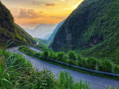 Tour Đông Tây Bắc: Mù Cang Chải - Đèo Khau Phạ - Tú Lệ