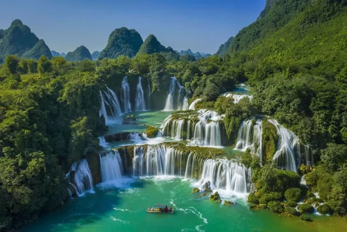 Cao Bằng - Thác Bản Giốc - Động Ngườm Ngao - Suối Lê Nin - Hang Pắc Pó - Bắc Kạn - Hồ Ba Bể
