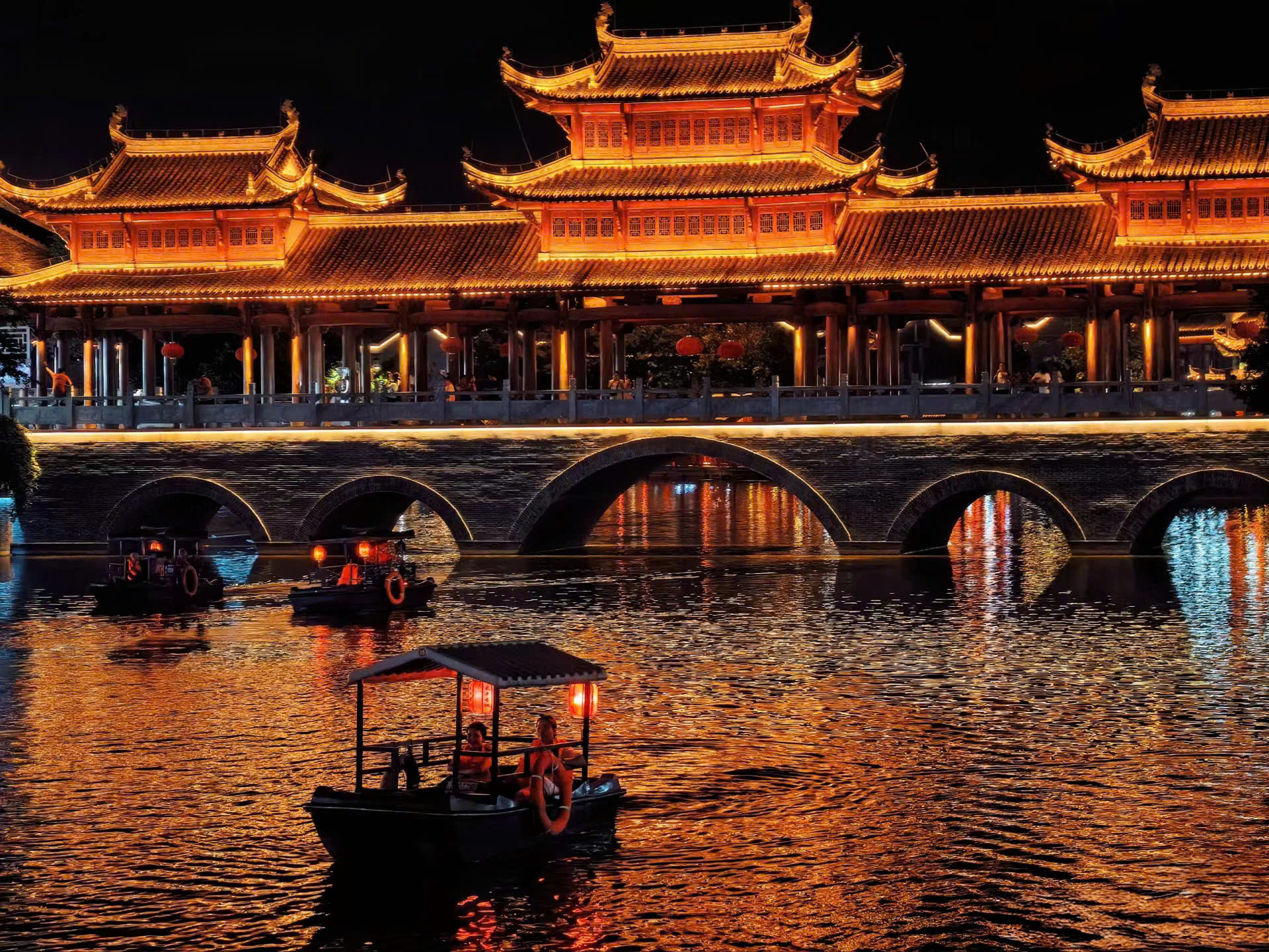 Tour Nam Ninh - TháI Bình Cổ Trấn 3N2D Từ Móng Cái
