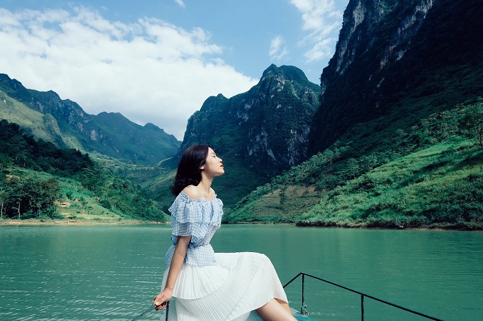 Sông Nho Quế Hà Giang – dải lụa xanh giữa núi đá