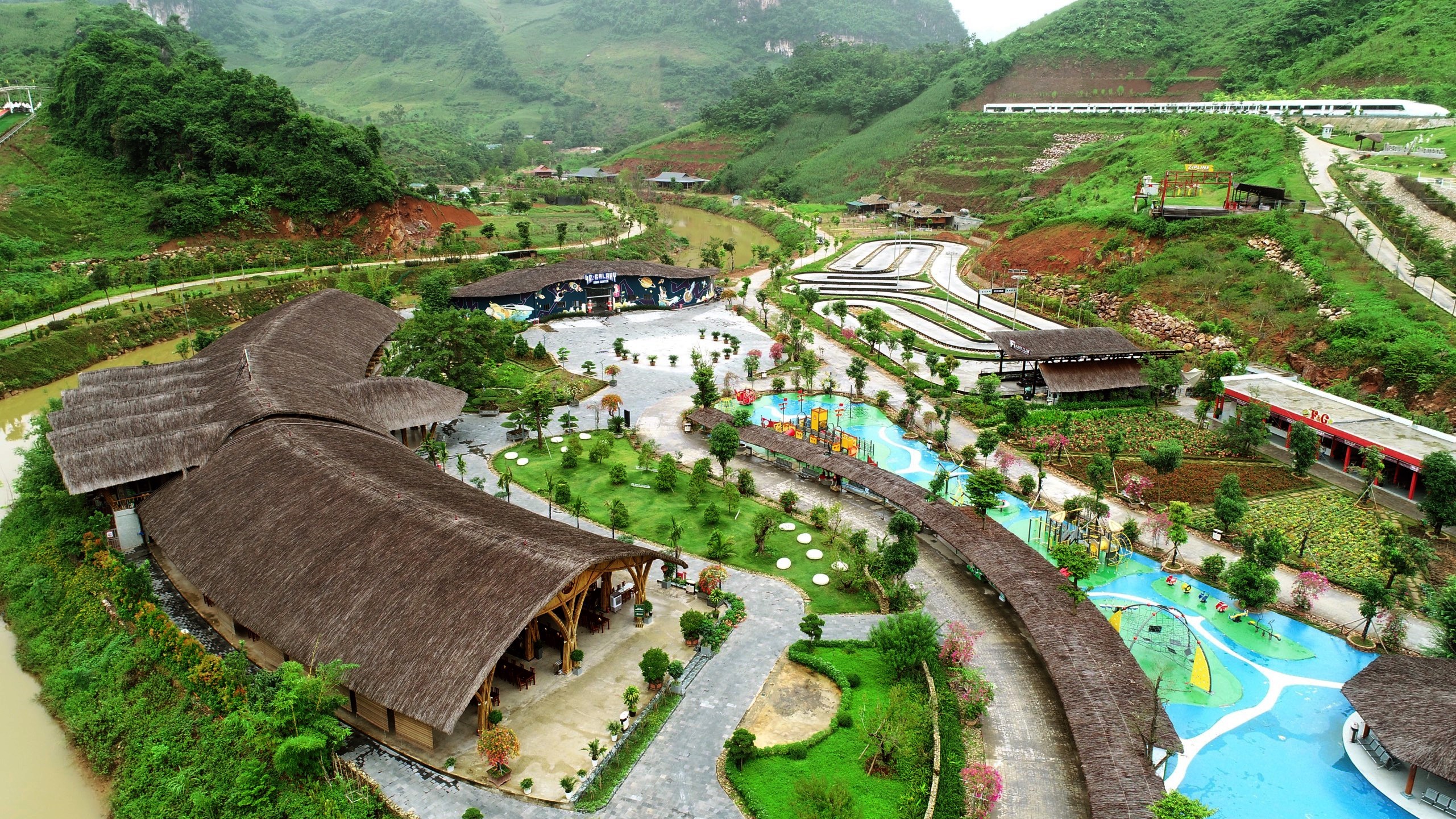 Mộc Châu Island điểm đến thiên nhiên hàng đầu