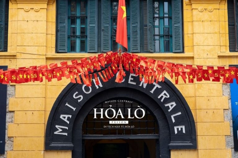 Tour giáo dục trải nghiệm: NHÀ TÙ HỎA LÒ – HỒ HOÀN KIẾM – HOÀNG THÀNH THĂNG LONG