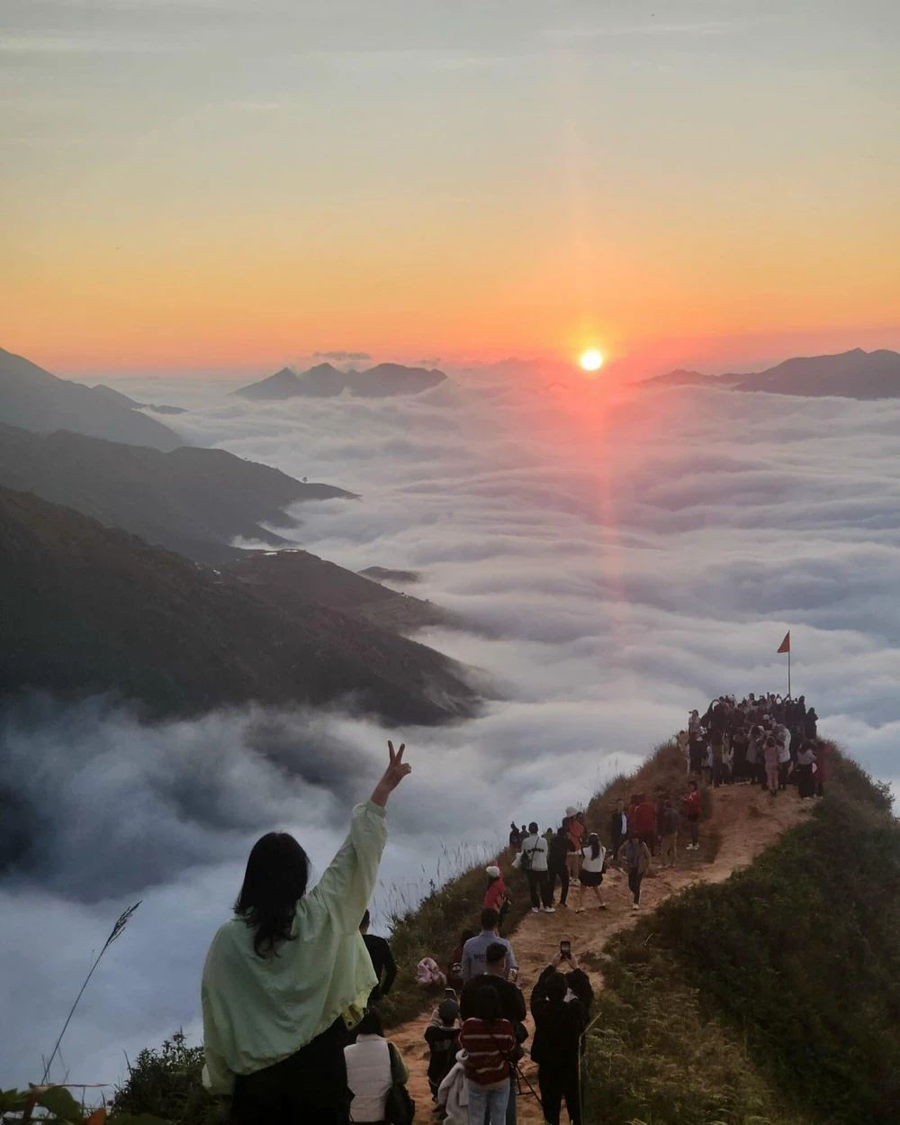 Đỉnh Gió Tà Xùa - Tour Săn mây Tà Xùa