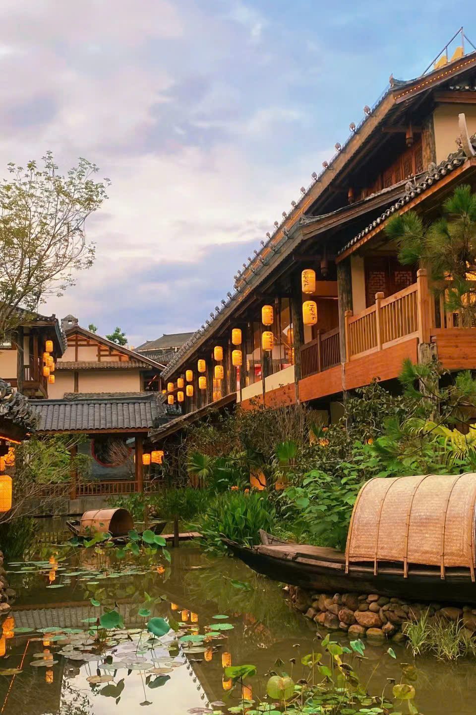 TƯƠNG TƯ HỒ TRẤN – Tour Nam Ninh - Thái Bình Cổ Trấn 3N2Đ No Shopping 24H Travel